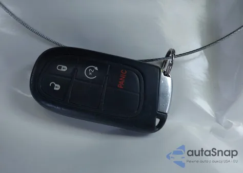 2015 Ram 1500 Sport z USA, uszkodzony, nr VIN 1C6RR7MT8FS554711